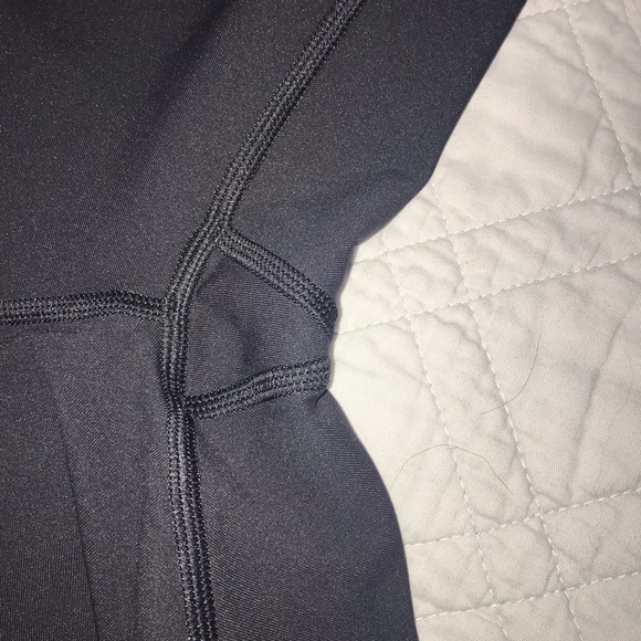 Lululemon tight stuff tight - Picture 5 of 5